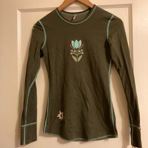 Alp N Rock  Top Size 1 Lotus Floral, Green